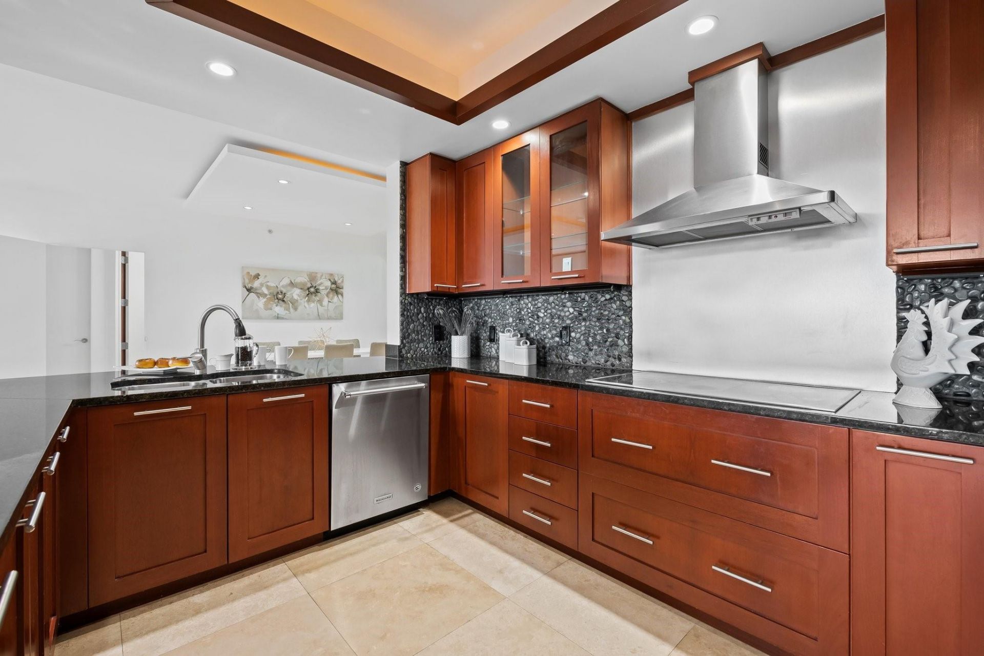 2401 N Ocean Boulevard, Unit 702, Fort Lauderdale, FL 33305 Photo