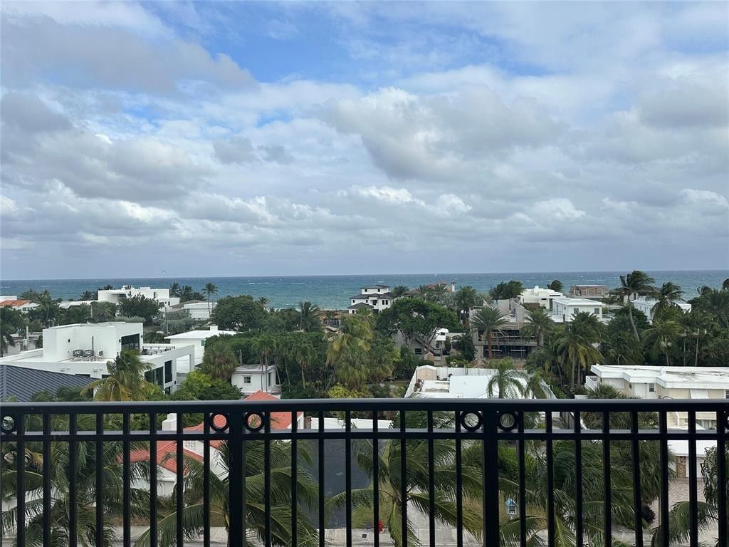 2401 N Ocean Boulevard, Unit 702, Fort Lauderdale, FL 33305 Photo