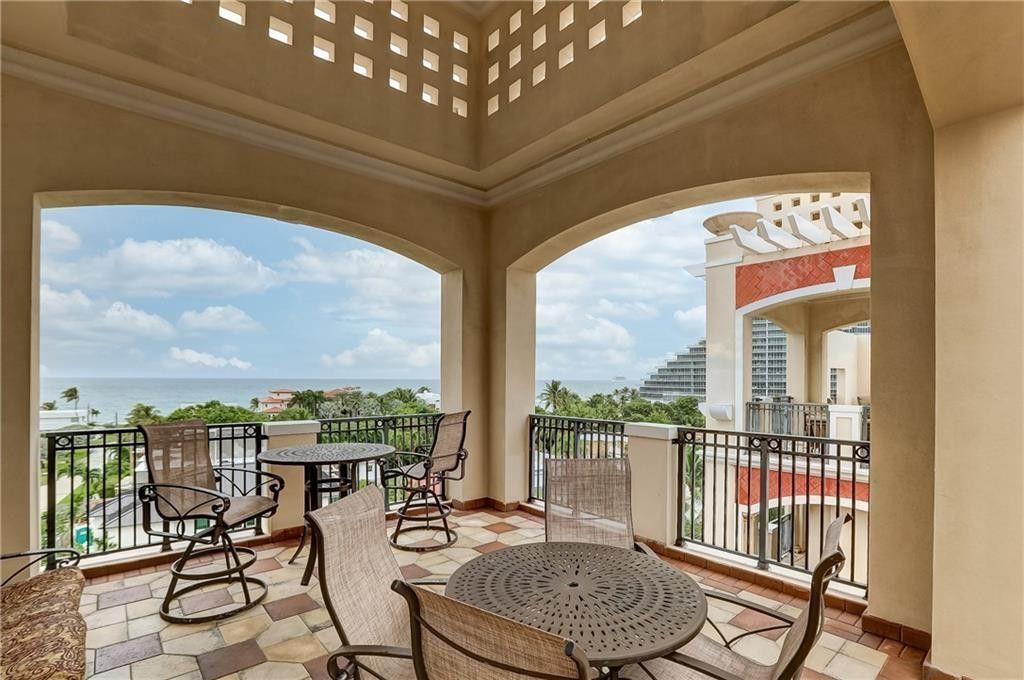 2401 N Ocean Boulevard, Unit 702, Fort Lauderdale, FL 33305 Photo