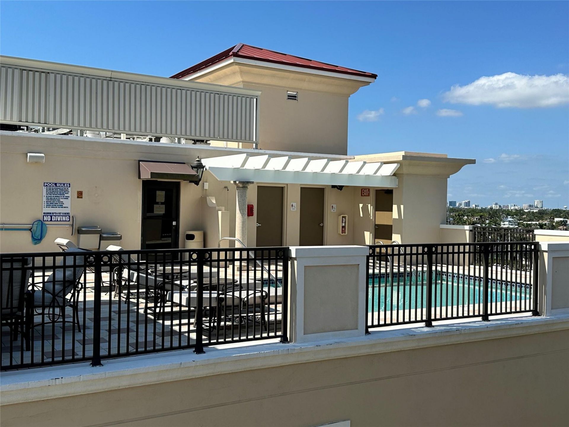 2401 N Ocean Boulevard, Unit 702, Fort Lauderdale, FL 33305 Photo