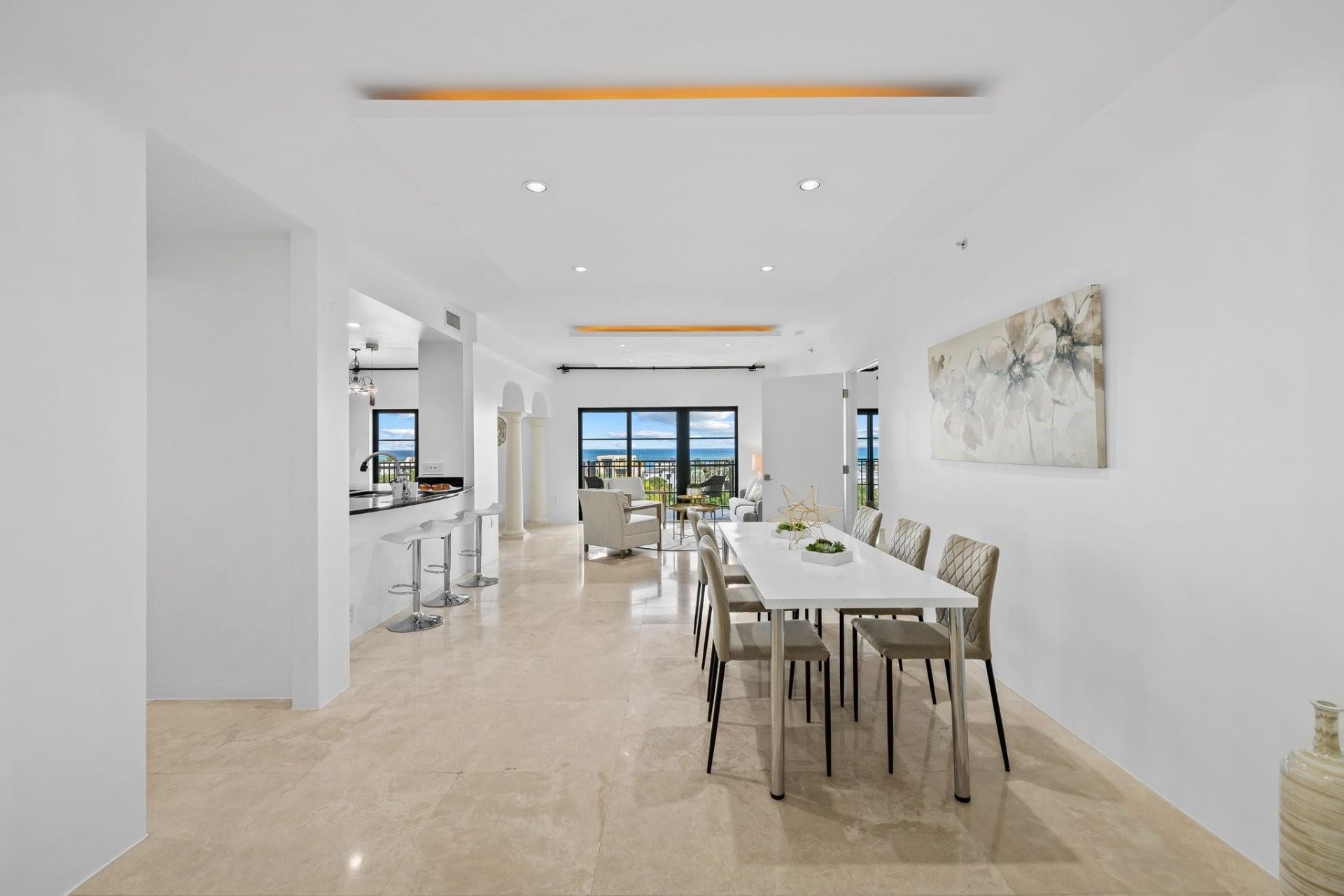 2401 N Ocean Boulevard, Unit 702, Fort Lauderdale, FL 33305 Photo