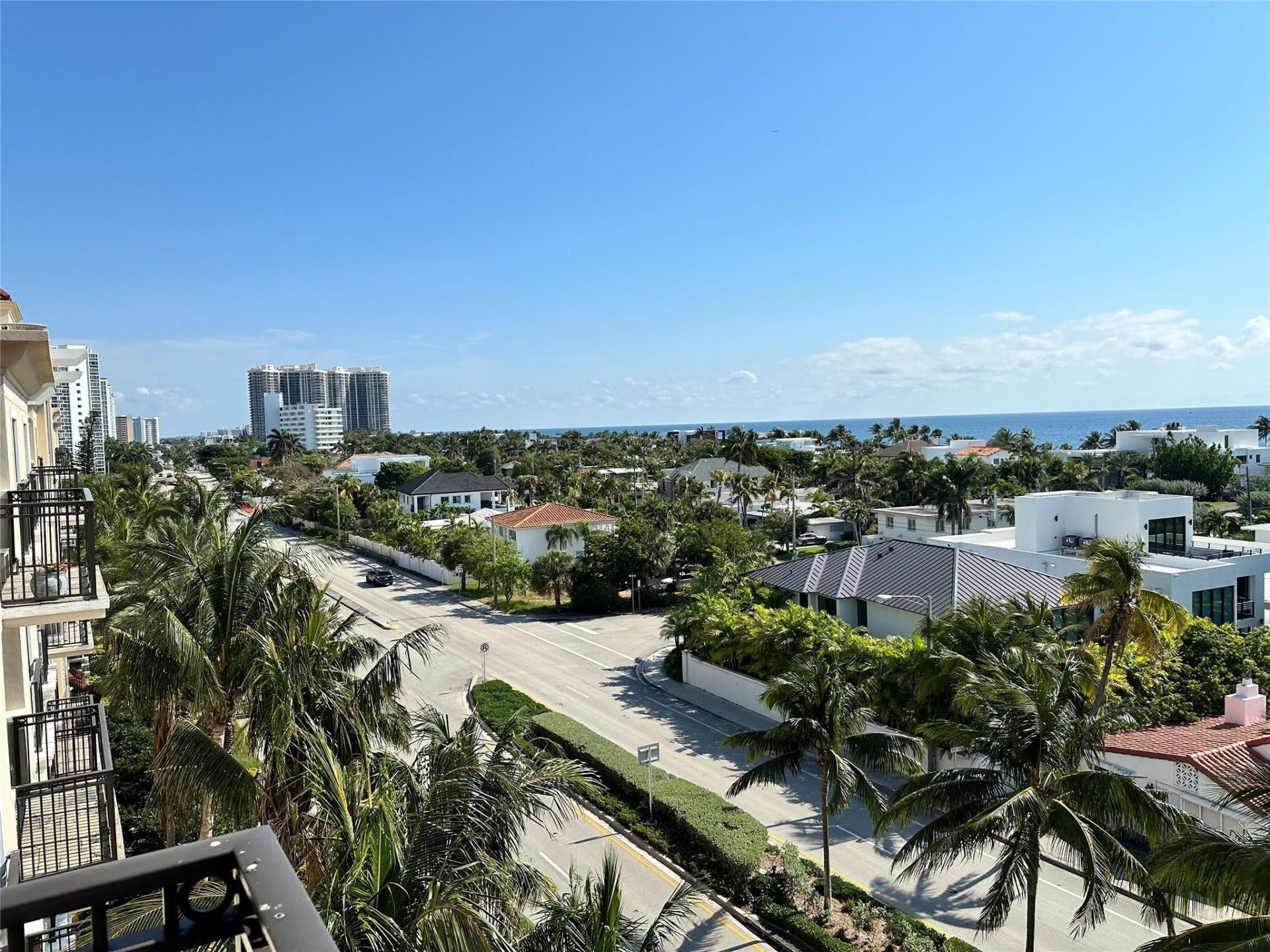 2401 N Ocean Boulevard, Unit 702, Fort Lauderdale, FL 33305 Photo