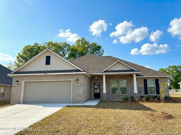 10076 Patrick Drive, Gulfport, MS 39503