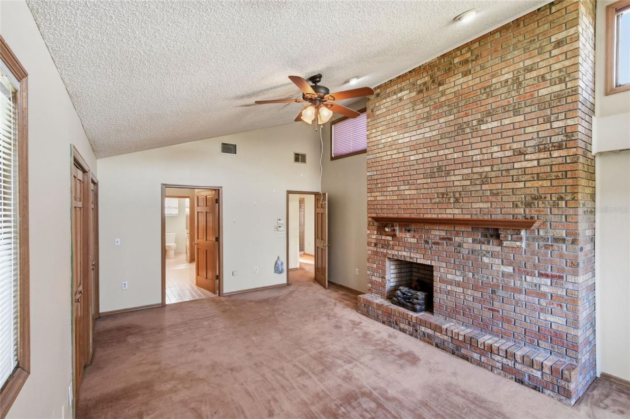 1505 W 60 Highway, Plant City, FL 33567 Photo