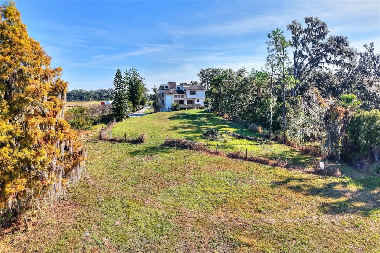 1505 W 60 Highway, Plant City, FL 33567 Photo