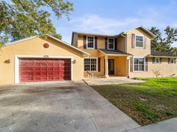 7419 SAVANNAH LANE, TAMPA, FL 33637