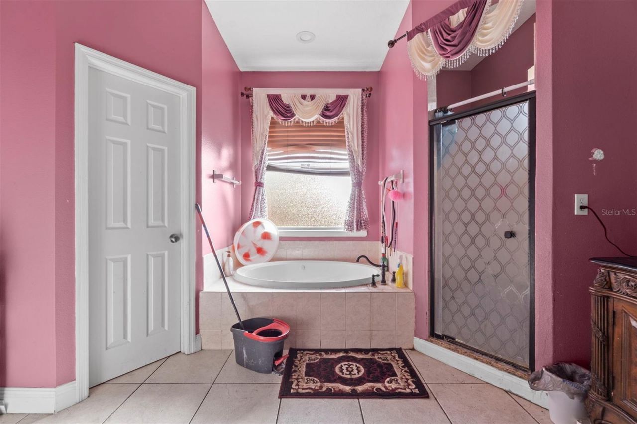 7419 Savannah Lane, Tampa, FL 33637 Photo