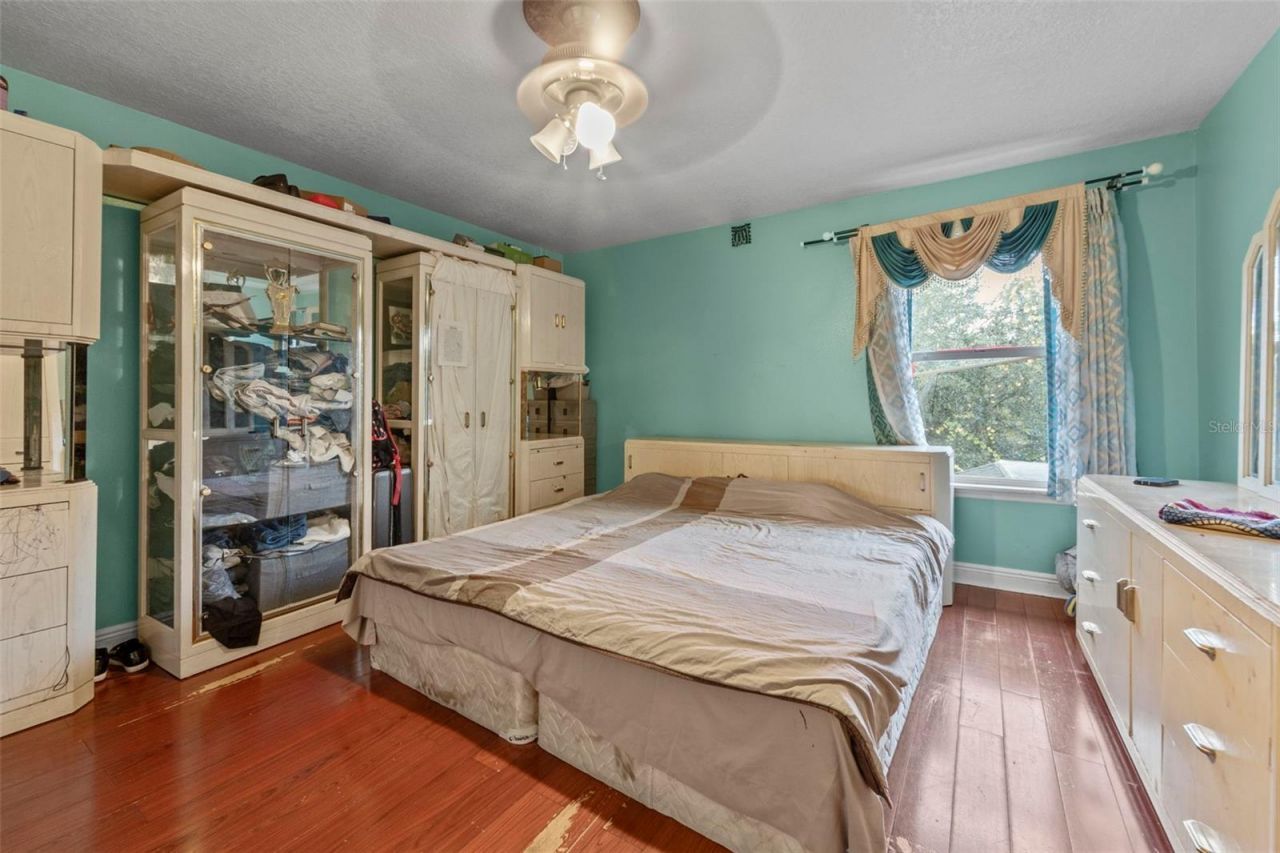 7419 Savannah Lane, Tampa, FL 33637 Photo