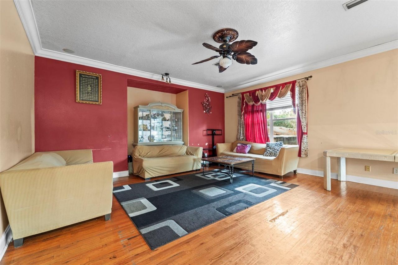 7419 Savannah Lane, Tampa, FL 33637 Photo