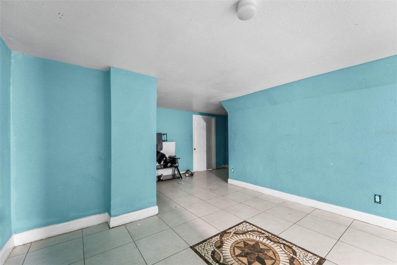 7419 Savannah Lane, Tampa, FL 33637 Photo