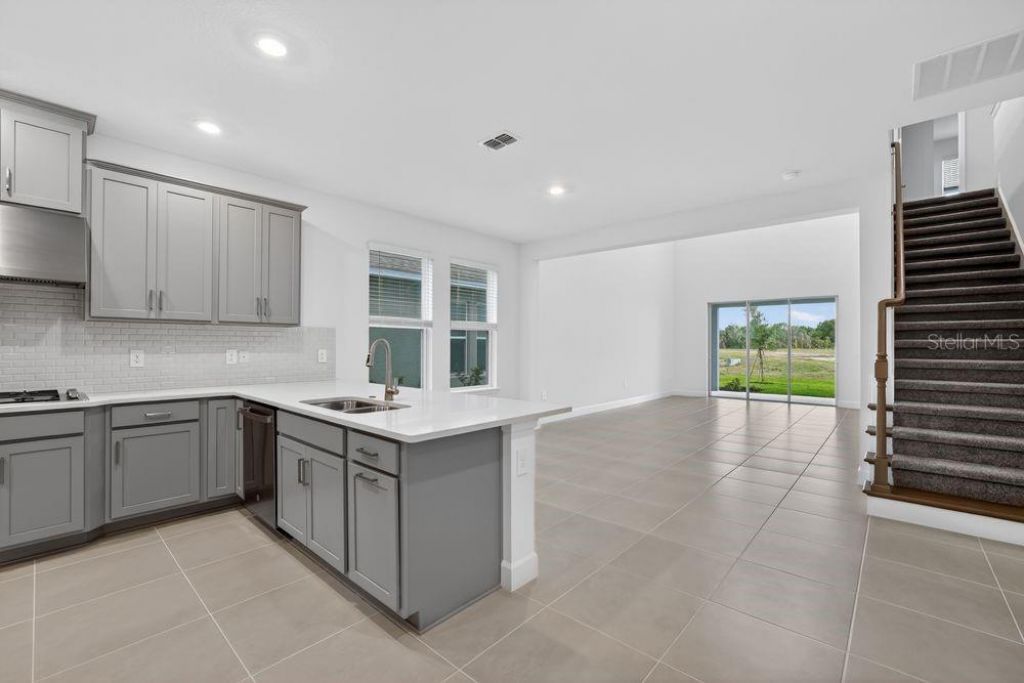 13505 Commons Avenue, Parrish, FL 34219 Photo