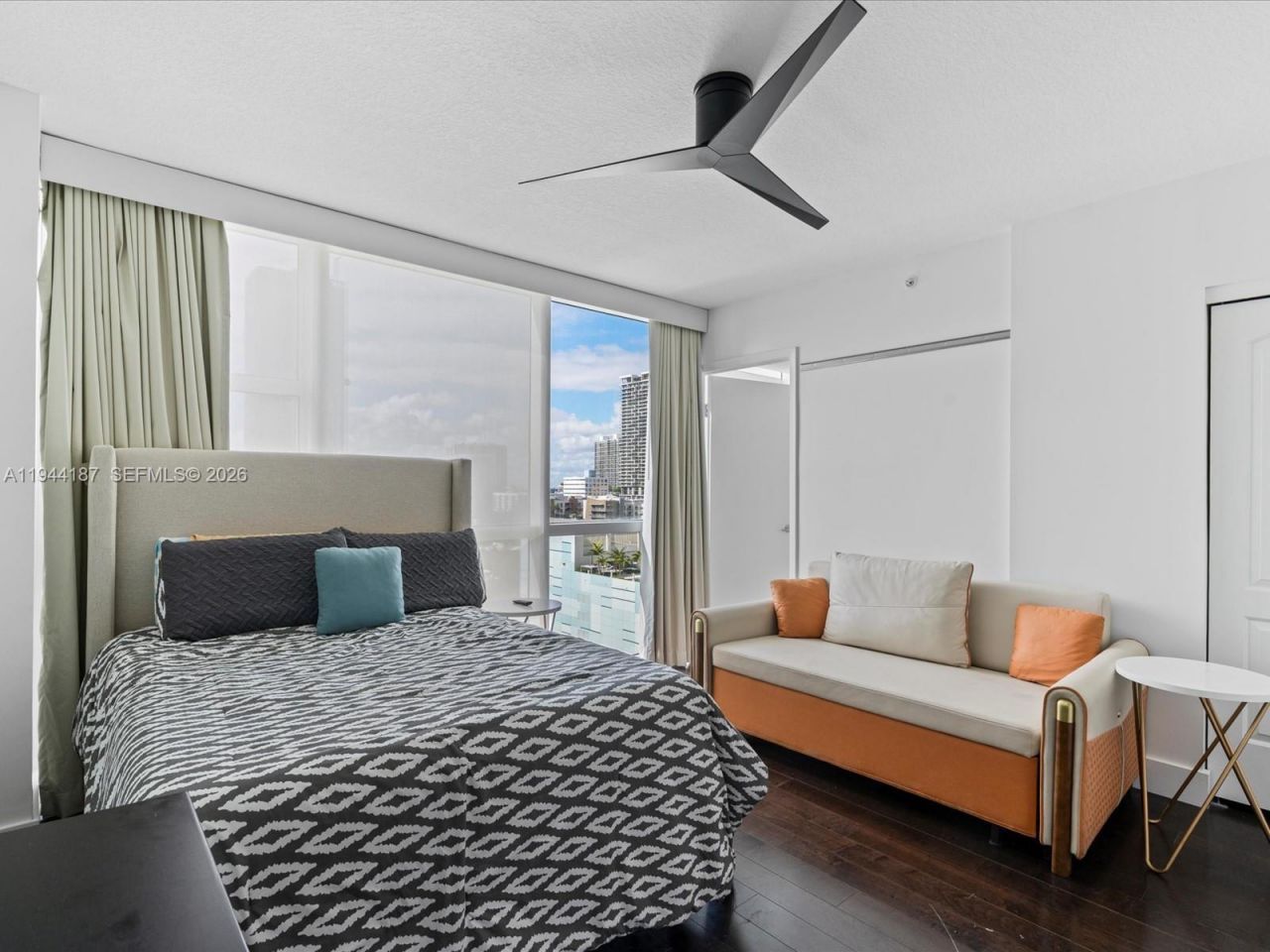 665 NE 25th St , Unit 1101, Miami, FL 33137 Photo