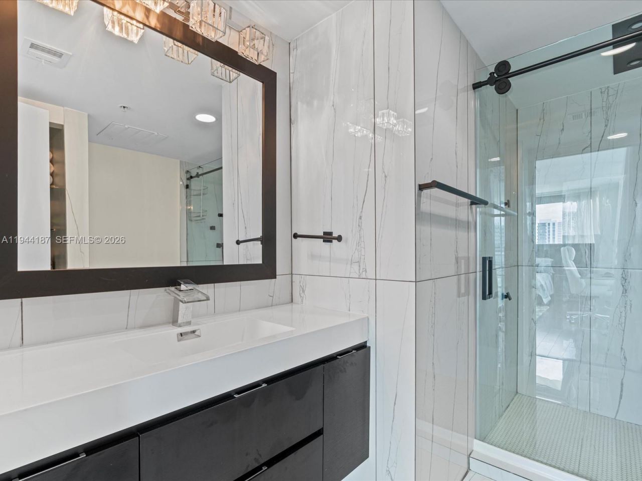 665 NE 25th St , Unit 1101, Miami, FL 33137 Photo