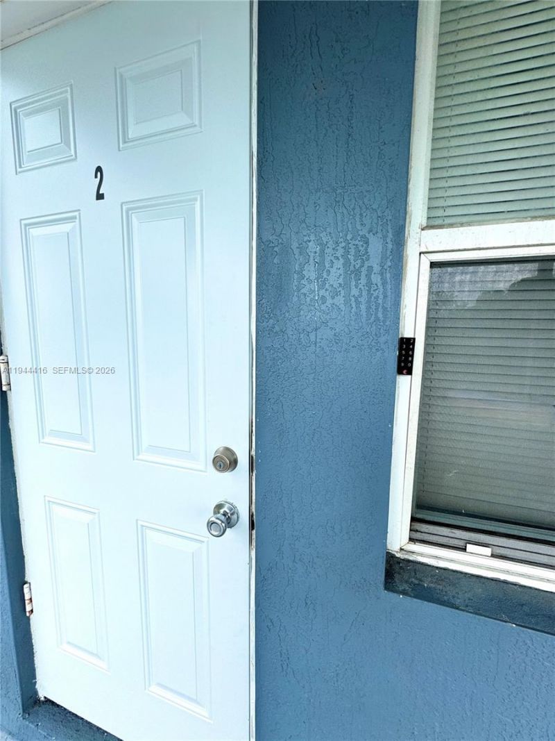 1821 NW 33rd St, Miami, FL 33142 Photo