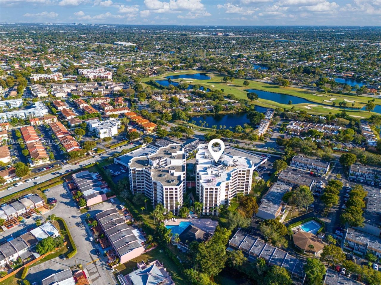 13953 Kendale Lakes Cir, Unit 608B, Miami, FL 33183 Photo