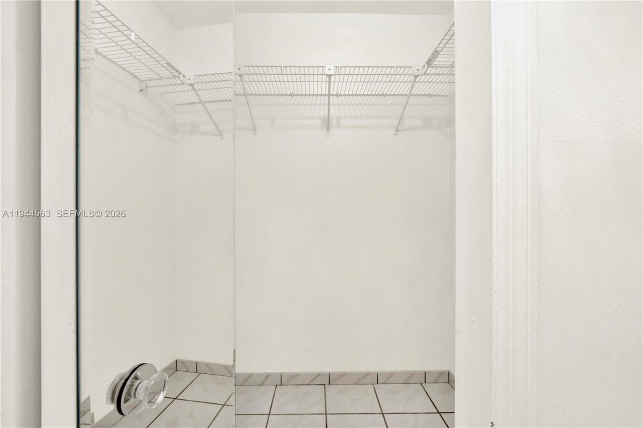 14643 SW 51st St, Unit REAR, Miami, FL 33175 Photo