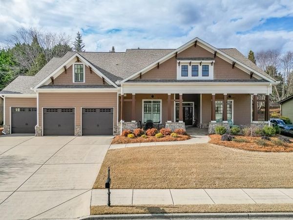 2908 Perimeter Circle, Buford, GA 30519