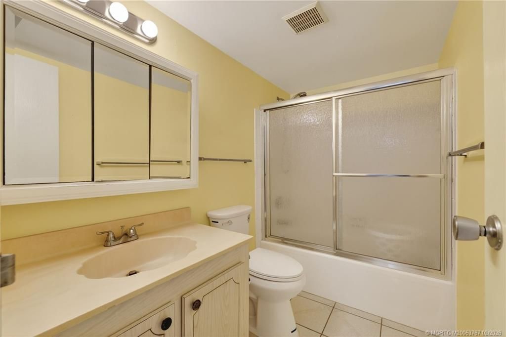 2950 SE Ocean Boulevard, Unit 135-7, Stuart, FL 34996 Photo
