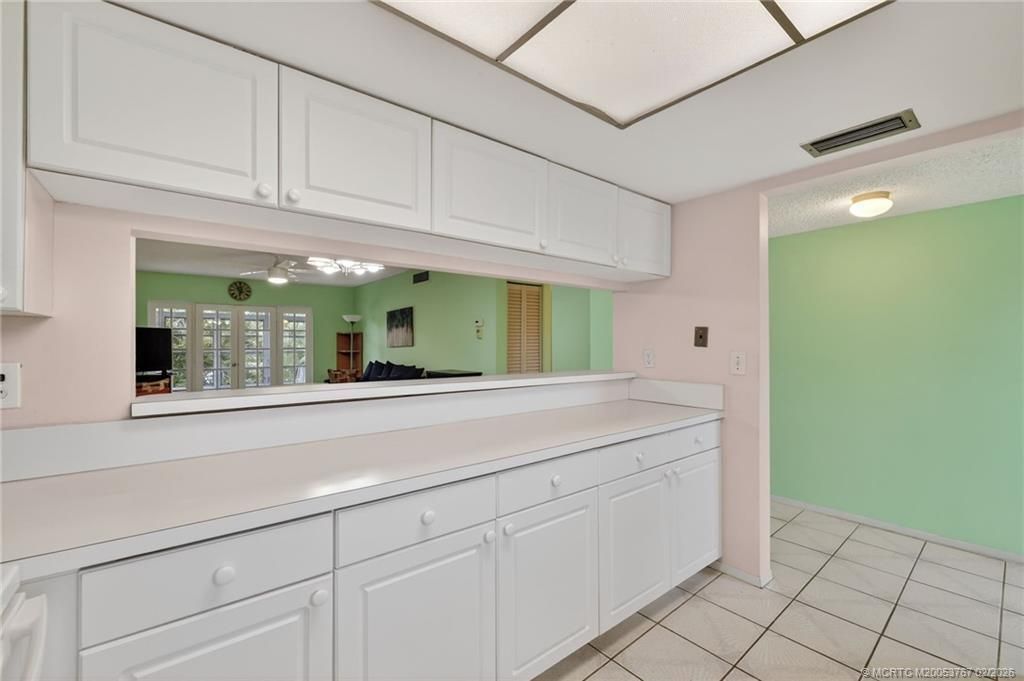 2950 SE Ocean Boulevard, Unit 135-7, Stuart, FL 34996 Photo