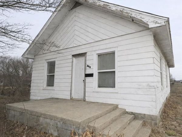 1001 N Poplar Street, Centralia, IL 62801