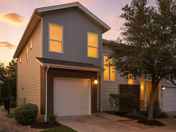 3108 E 51st ST, Unit 203, Austin, TX 78723