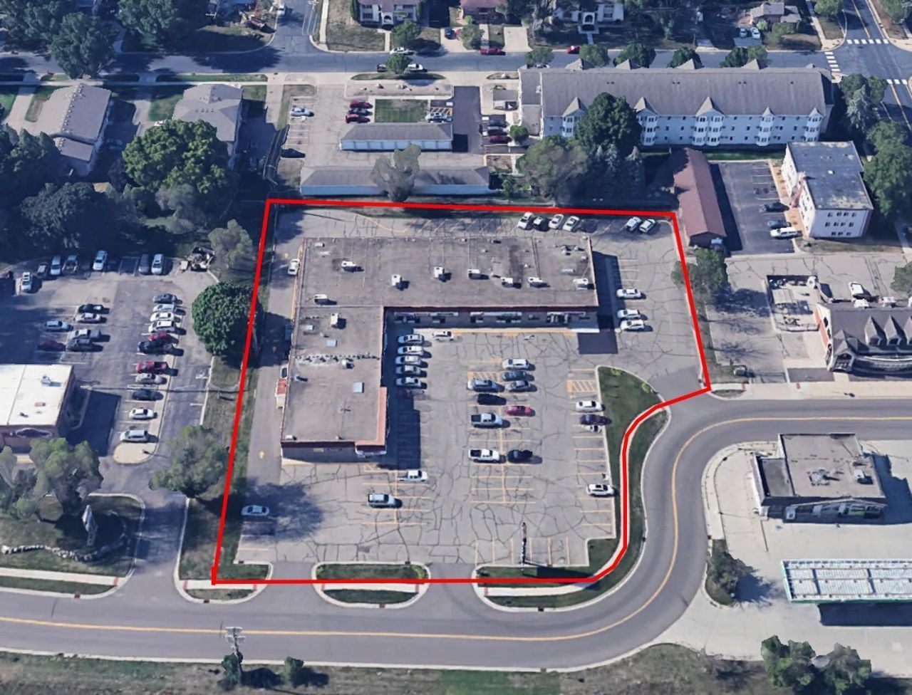 4301 Highway 13 W, Savage, MN 55378