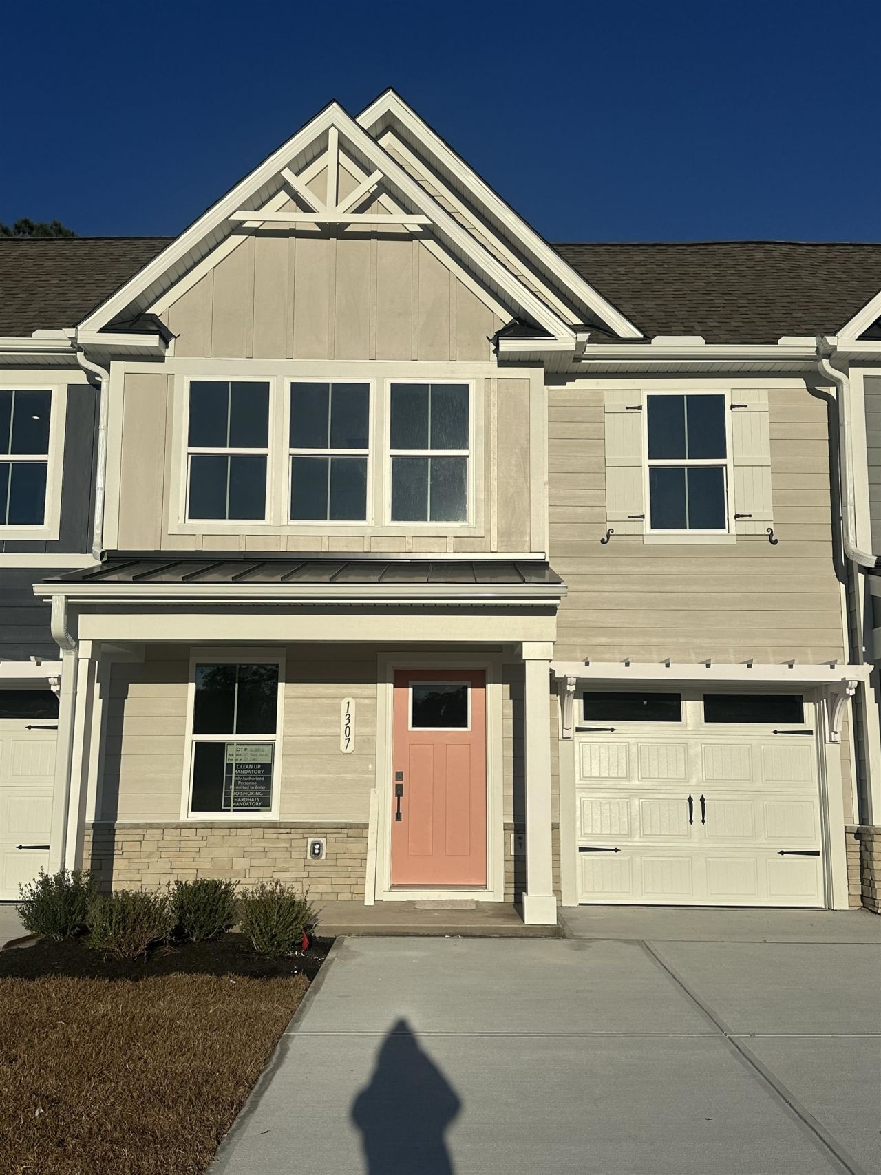 1307 Pleasant View Dr Photo 1