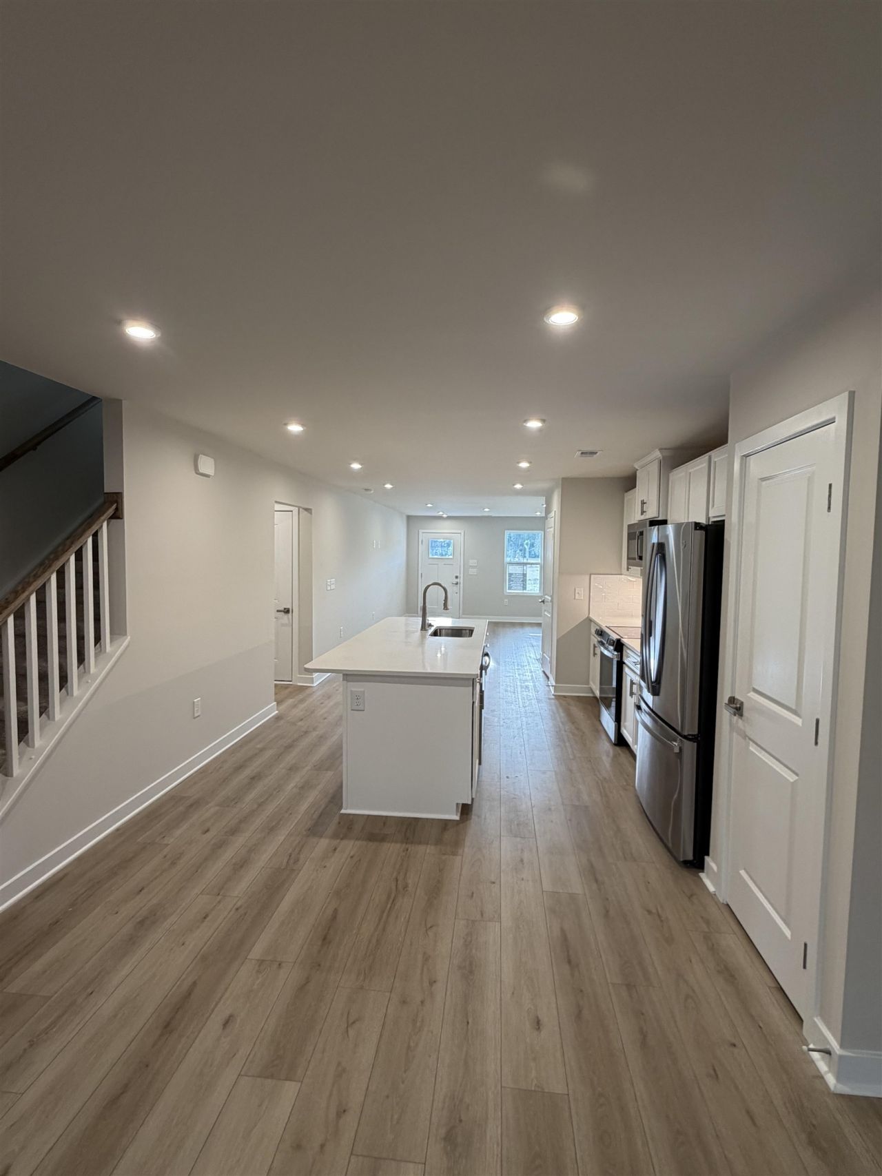 1307 Pleasant View Dr Photo 4