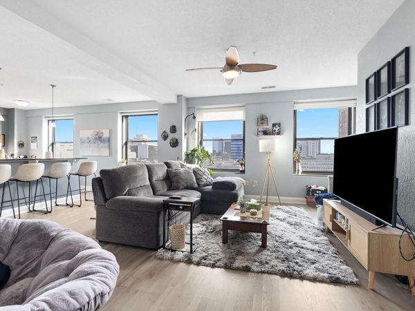 606 W Wisconsin AVENUE, Unit 802, Milwaukee, WI 53203