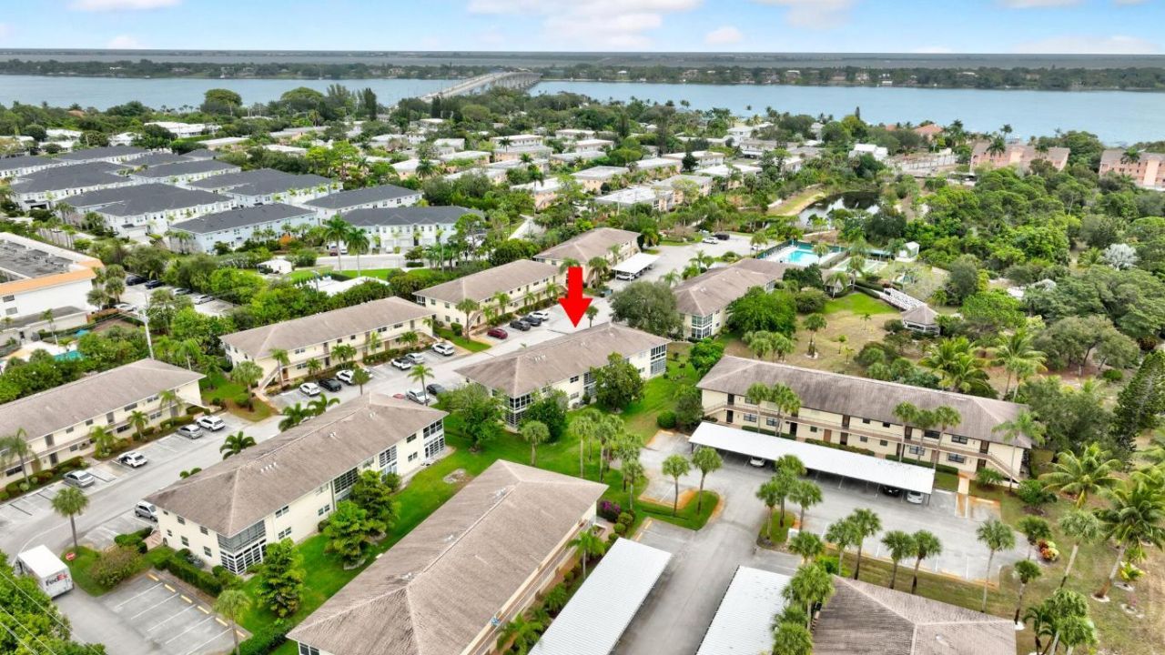 2950 SE Ocean, Unit 135-7, Stuart, FL 34996 Photo