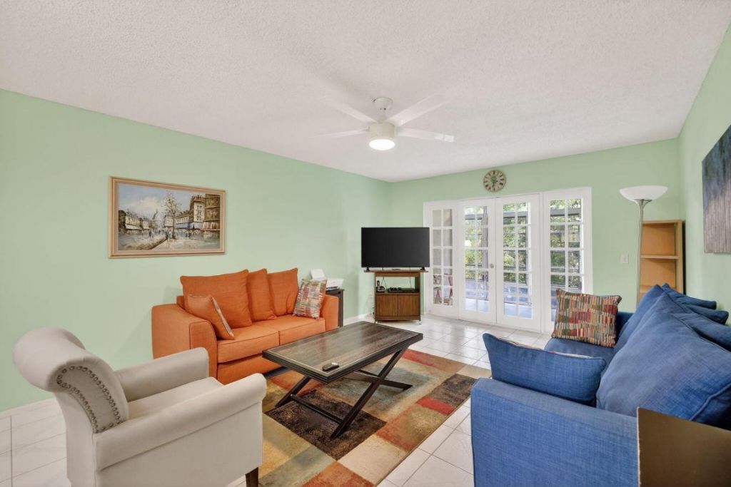2950 SE Ocean, Unit 135-7, Stuart, FL 34996 Photo