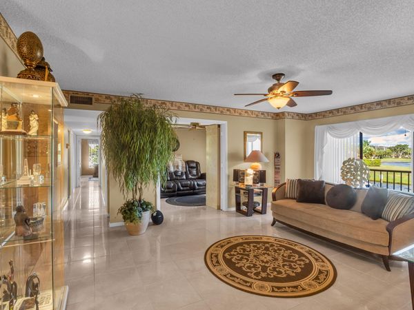 1012 Green Pine Boulevard, Unit H2, West Palm Beach, FL 33409