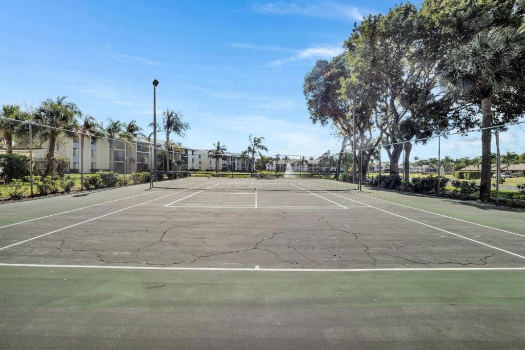 1012 Green Pine Boulevard, Unit H2, West Palm Beach, FL 33409 Photo