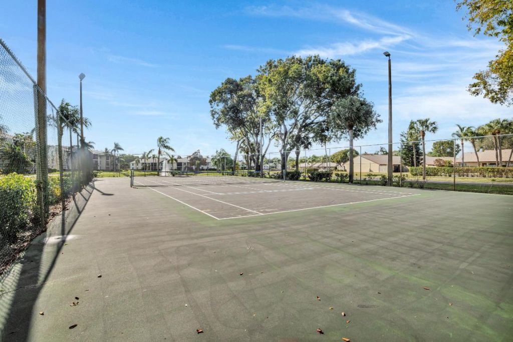 1012 Green Pine Boulevard, Unit H2, West Palm Beach, FL 33409 Photo