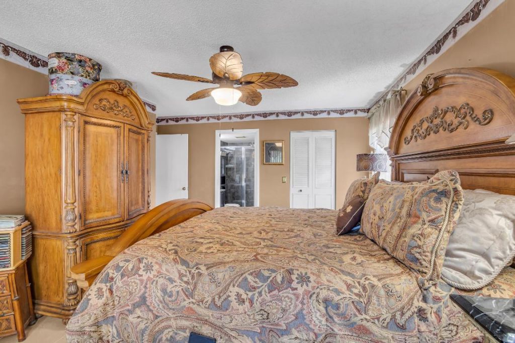 1012 Green Pine Boulevard, Unit H2, West Palm Beach, FL 33409 Photo