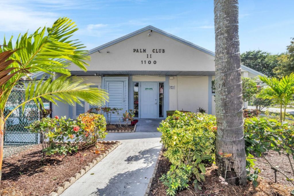 1012 Green Pine Boulevard, Unit H2, West Palm Beach, FL 33409 Photo