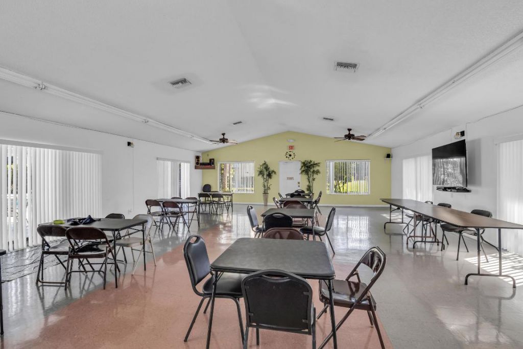 1012 Green Pine Boulevard, Unit H2, West Palm Beach, FL 33409 Photo