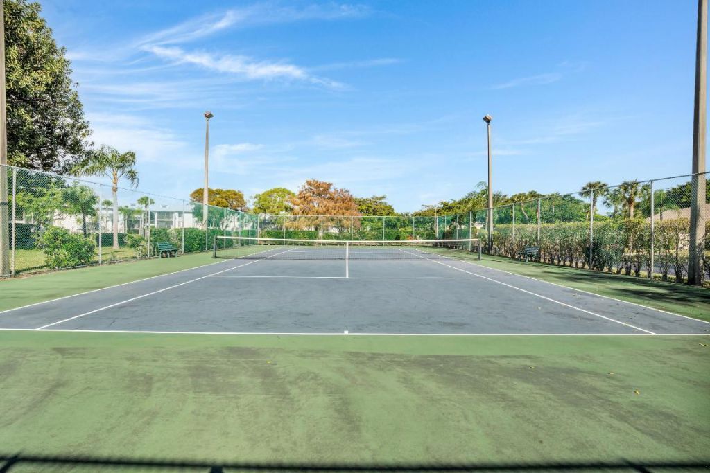 1012 Green Pine Boulevard, Unit H2, West Palm Beach, FL 33409 Photo