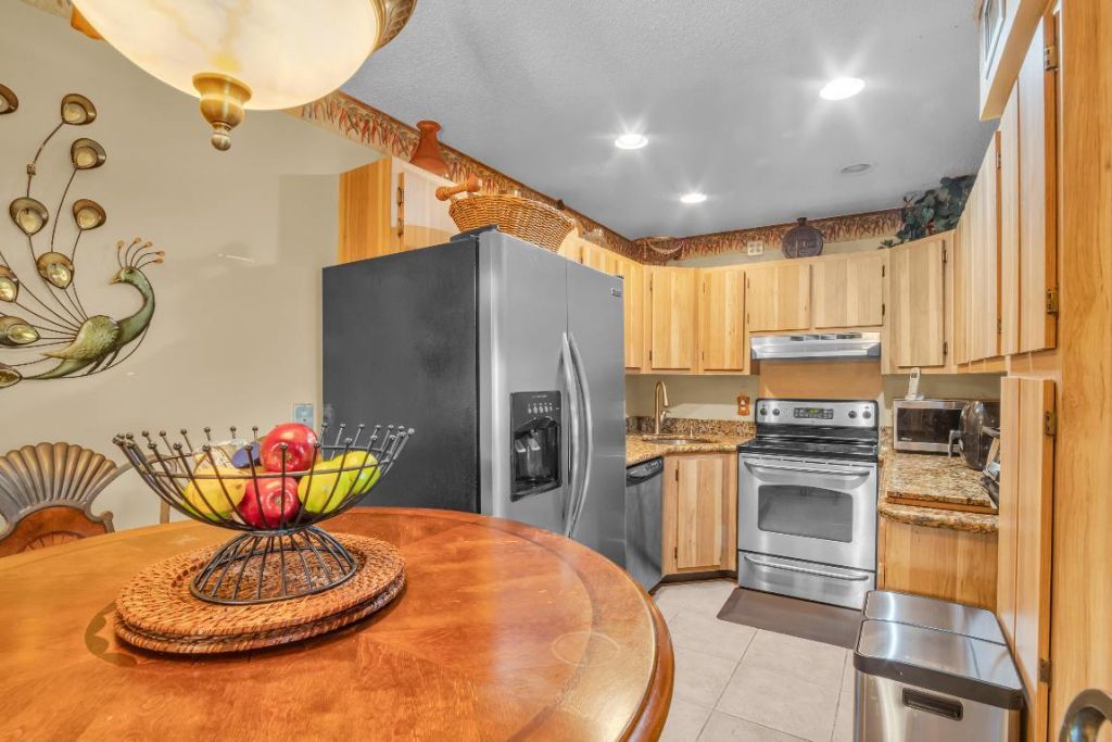 1012 Green Pine Boulevard, Unit H2, West Palm Beach, FL 33409 Photo