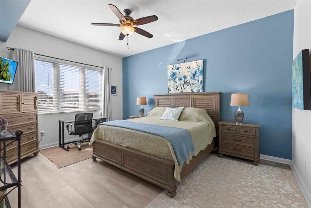 9 Harbour Isle Dr, Unit 102, Hutchinson Island, FL 34949 Photo