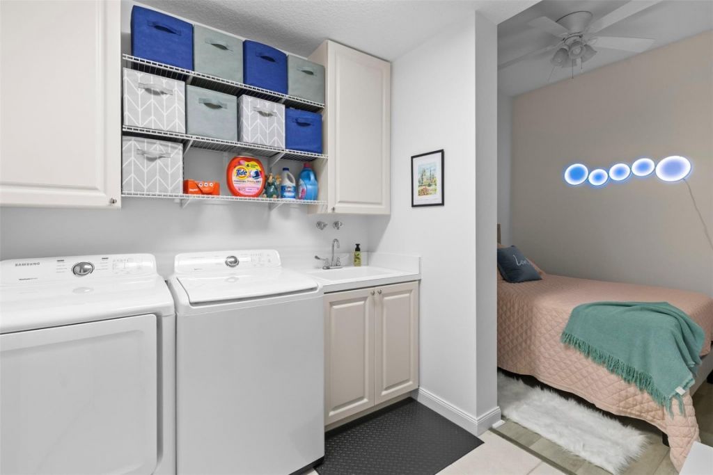 9 Harbour Isle Dr, Unit 102, Hutchinson Island, FL 34949 Photo