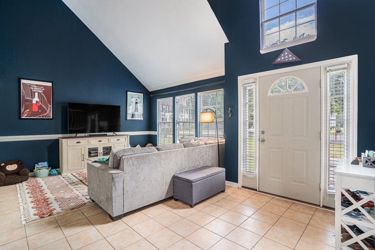 1961 Pebble Creek Court Photo 6