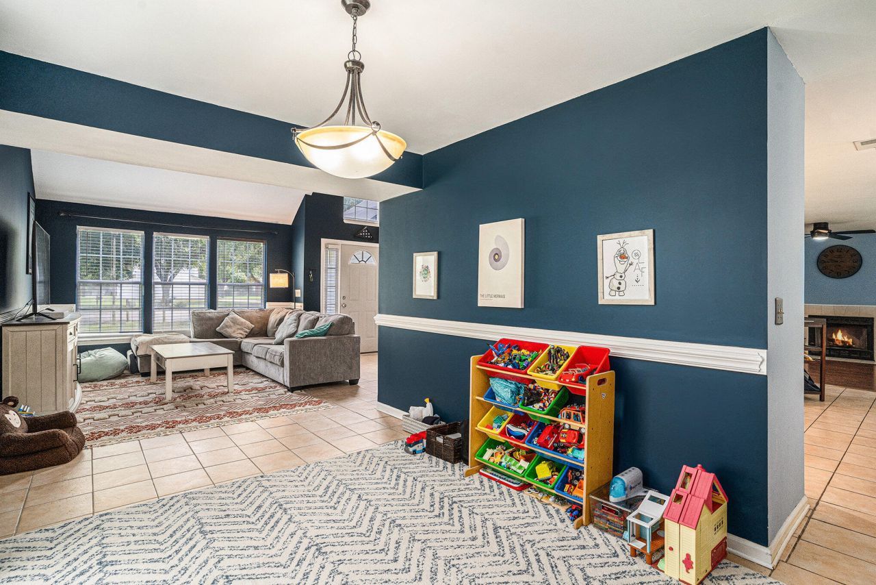 1961 Pebble Creek Court Photo 8