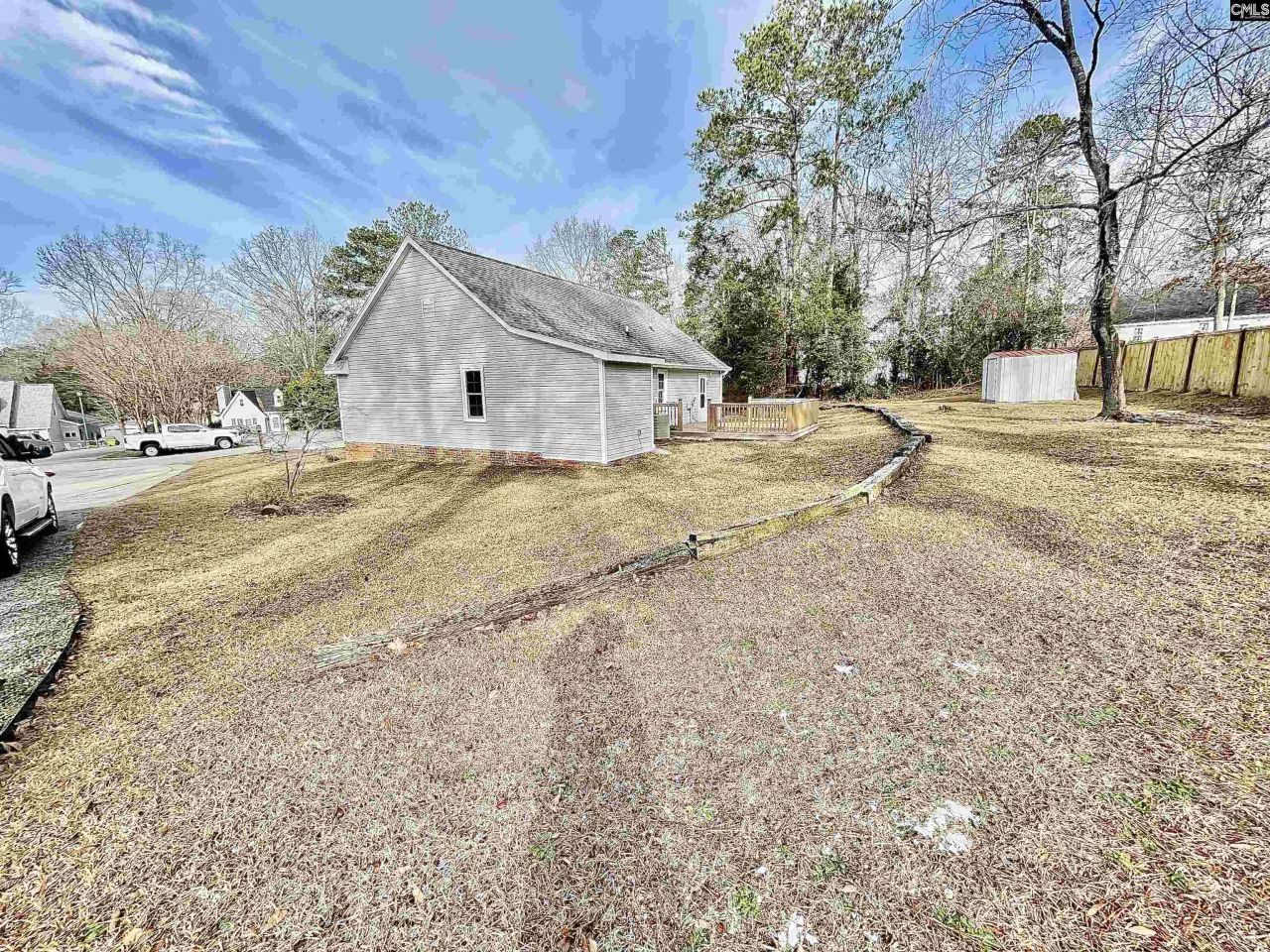 25 Dyers Hall Court Photo 24