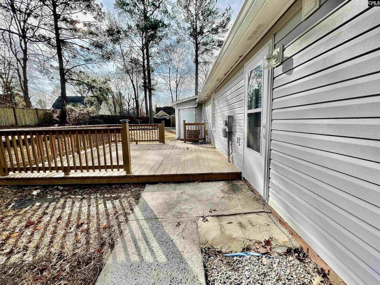 25 Dyers Hall Court Photo 25