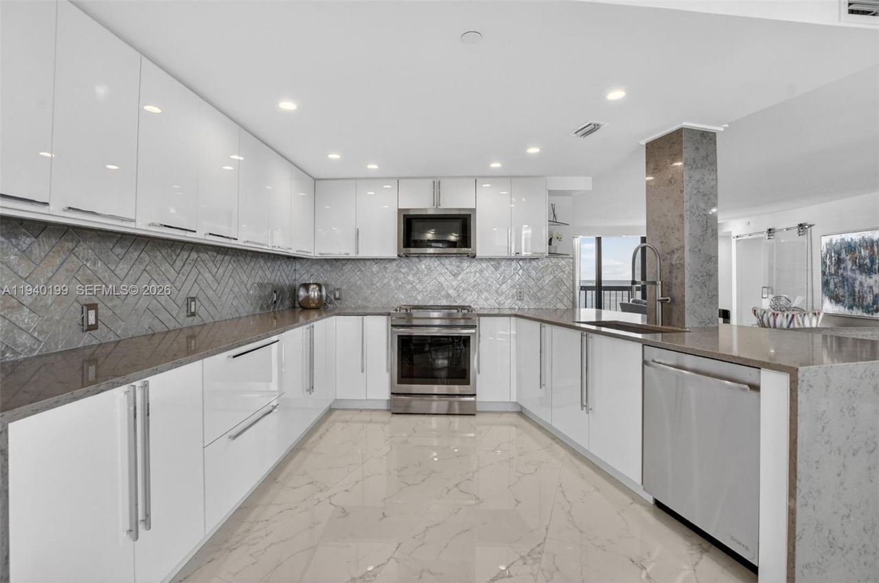 4545 N Ocean Blvd , Unit 8B, Boca Raton, FL 33431 Photo