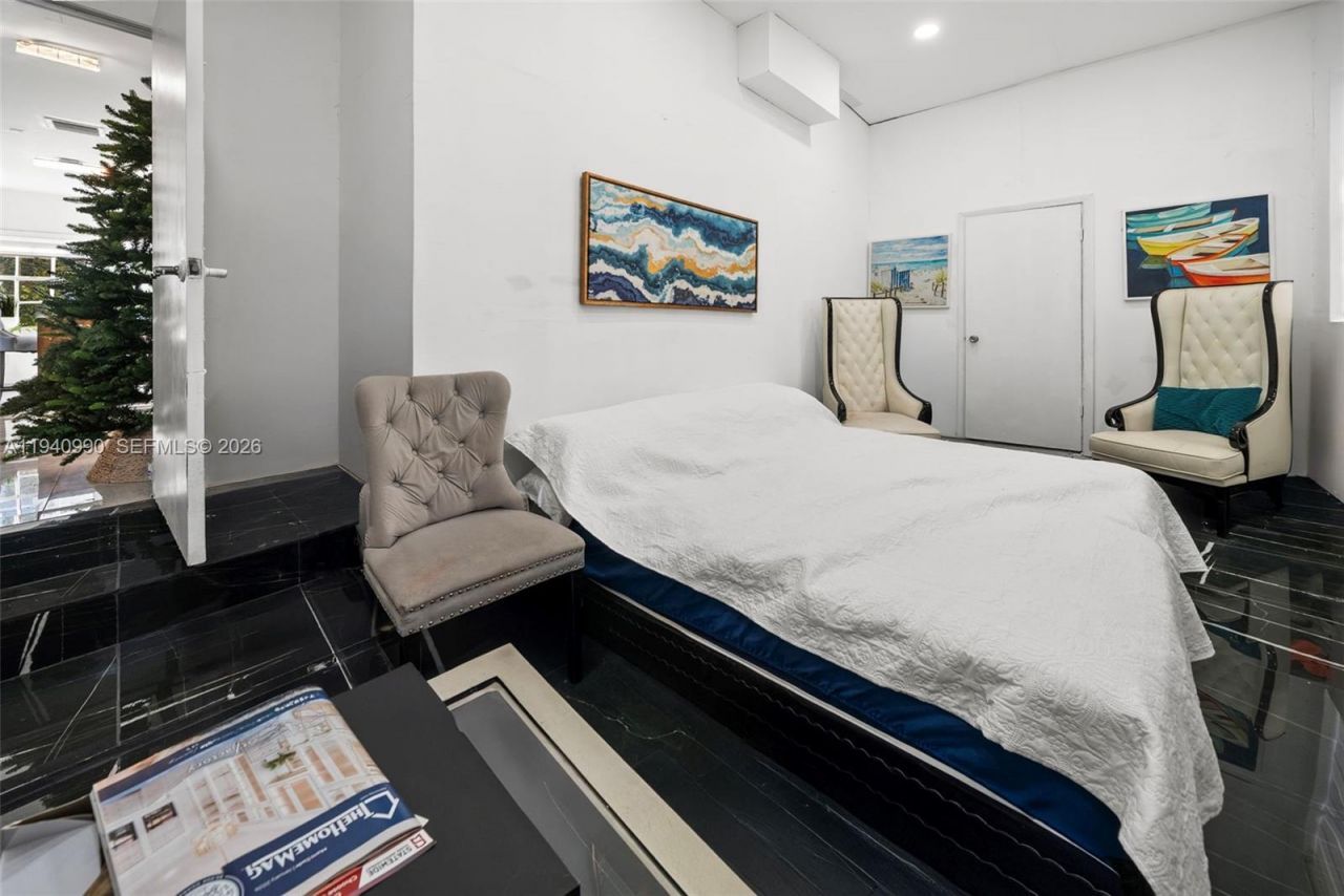 8918 Harding Ave , Surfside, FL 33154 Photo