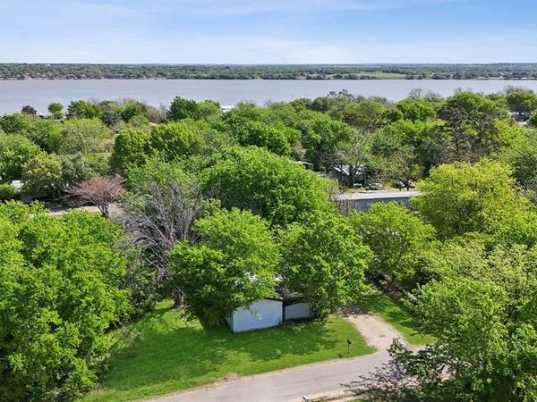 3719 Hedge Row Street, Granbury, TX 76048