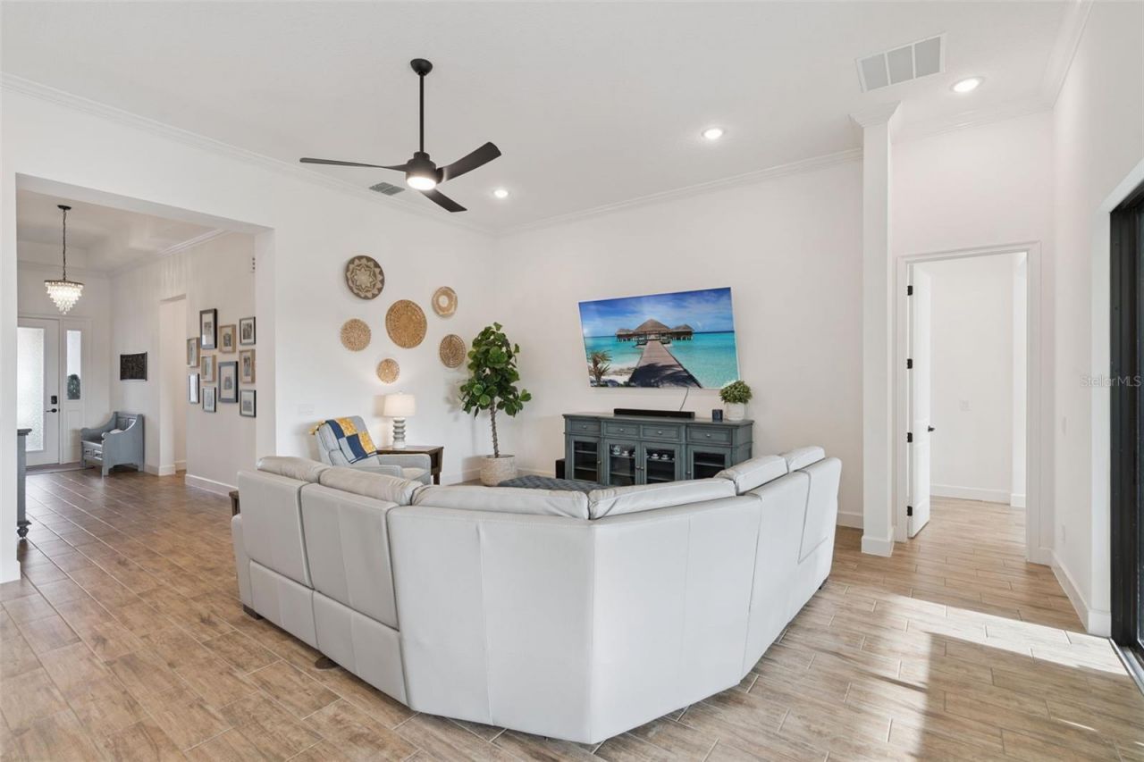 9236 San Jose Blvd, Howey in the Hills, FL 34737 Photo