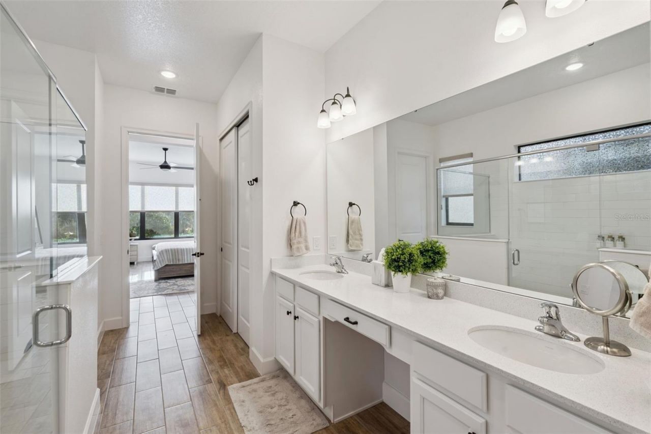 9236 San Jose Blvd, Howey in the Hills, FL 34737 Photo